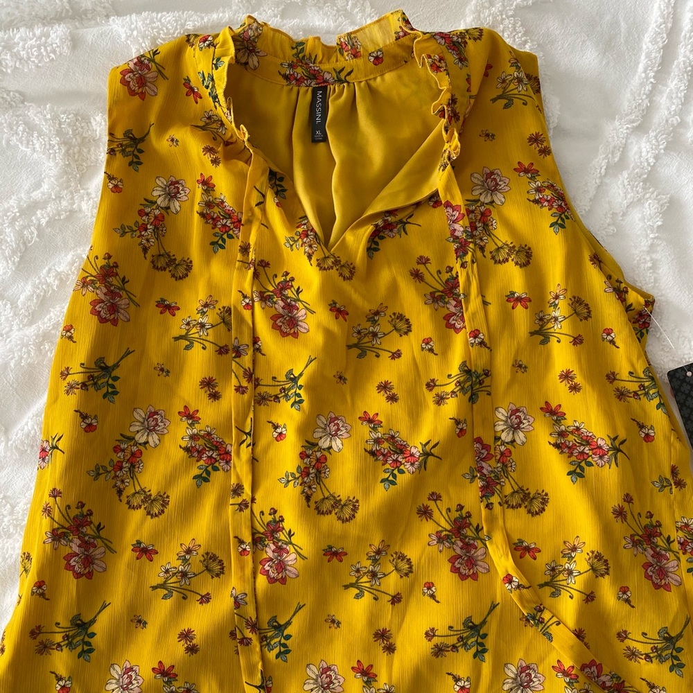 Good flowered blouse